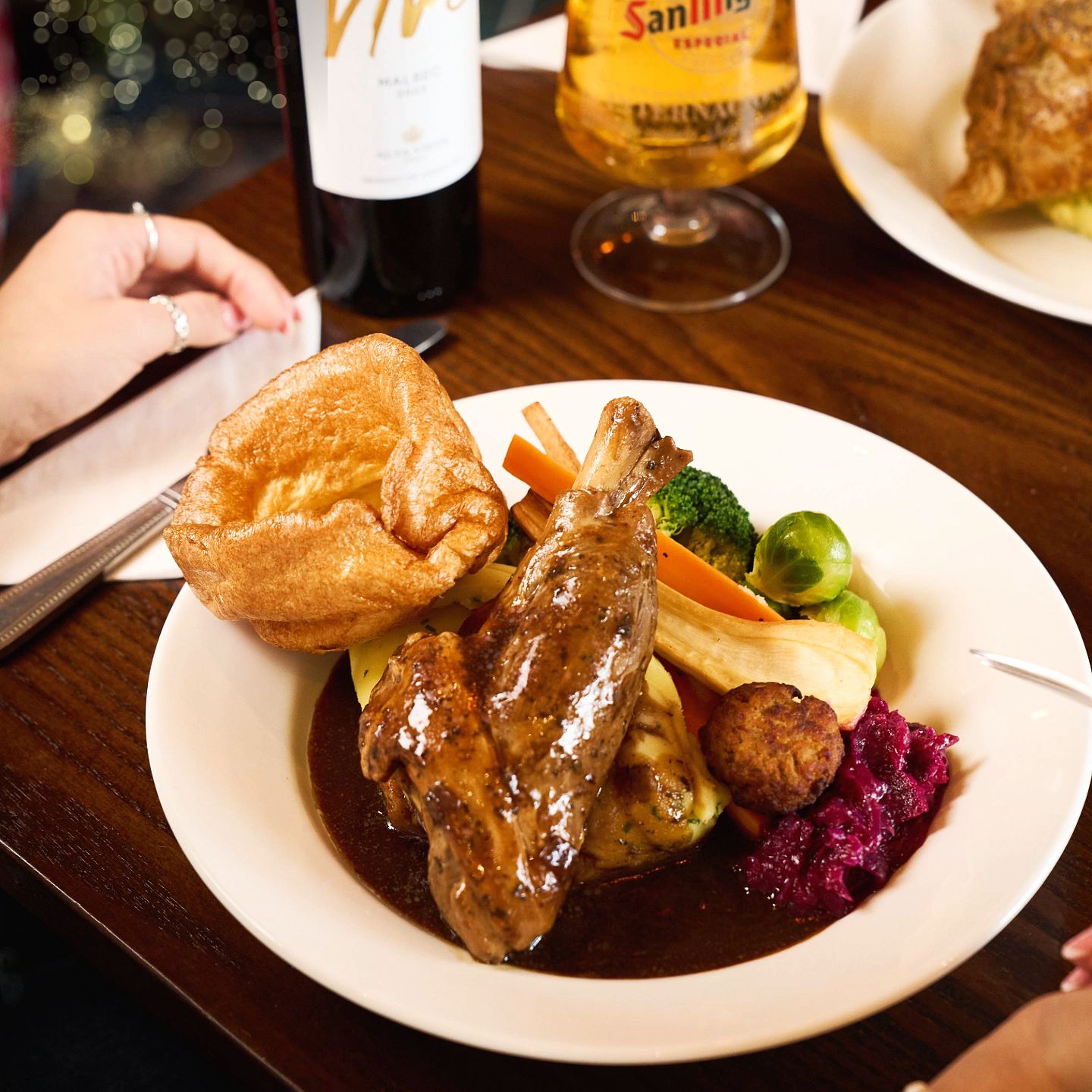 Christmas Day 2025 Lunch, Dinner & Dining at The Skylark Wellington in Chelston