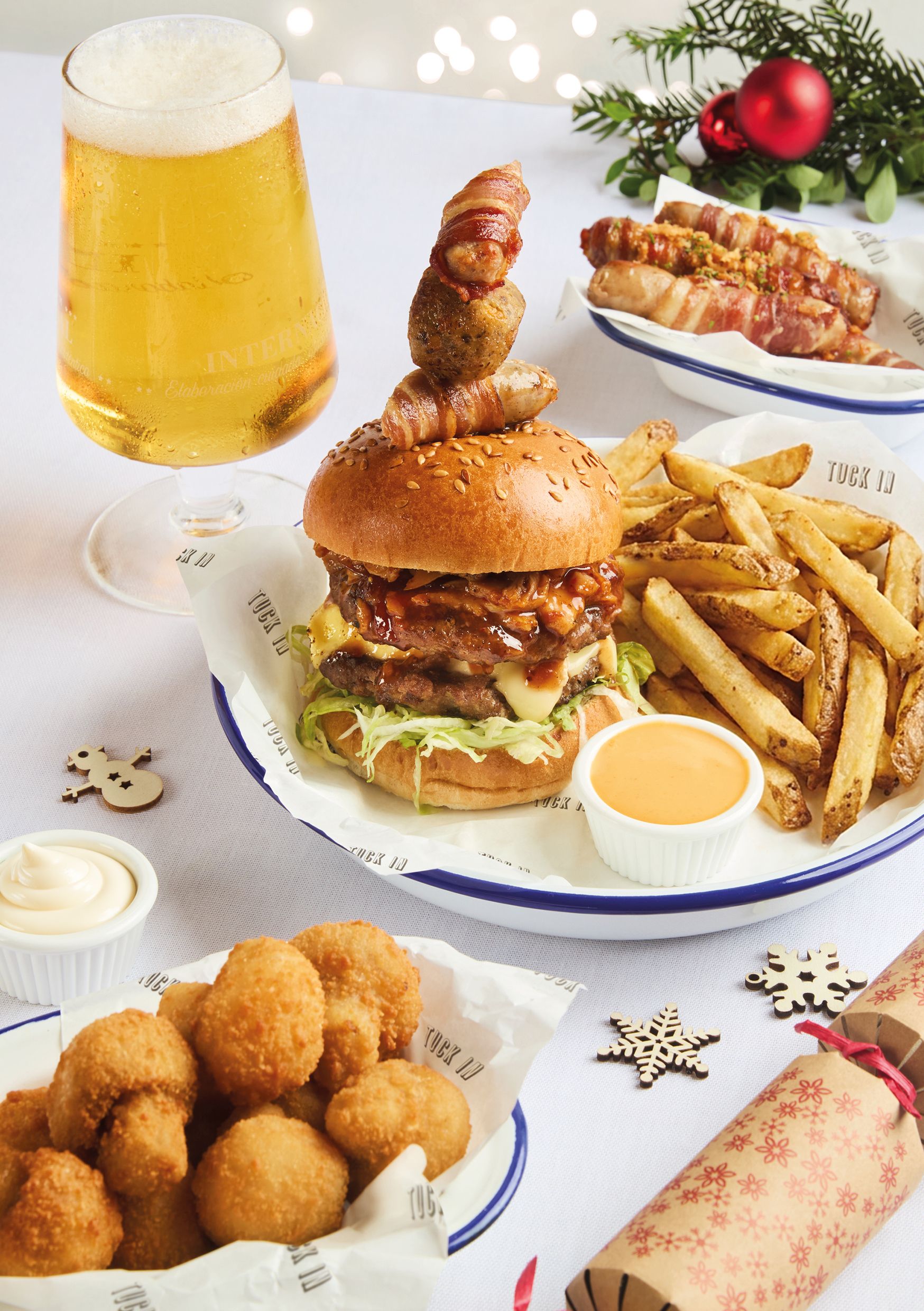 Festive Lunch & Dinner at The Skylark Wellington in Chelston